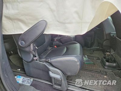 Zdjęcie 11 z 13 samochodu: 2025 TOYOTA SIENNA WOODLAND EDITION VIN:5TDCSKFCXSS169222 - miniatura