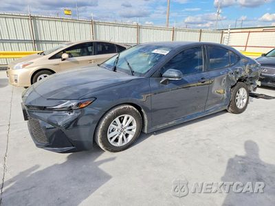 2026 TOYOTA CAMRY LE 4T1DAACK4TU348345 - główne zdjęcie licytacji z USA - miniatura