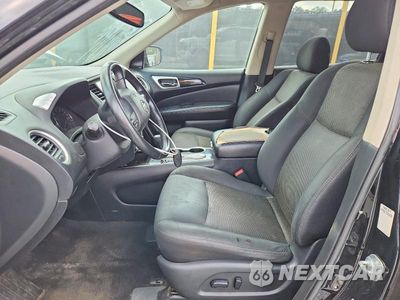 Zdjęcie 7 z 12 samochodu: 2019 NISSAN PATHFINDER SV VIN:5N1DR2MN1KC632219 - miniatura
