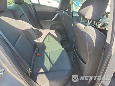 Zdjęcie 10 z 12 samochodu: 2011 MAZDA 3 S VIN:JM1BL1U56B1434402 - miniatura
