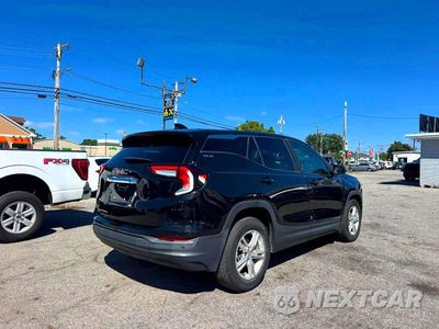 Czwarte zdjęcie samochodu z boku: 2022 GMC TERRAIN SLE VIN:3GKALMEV5NL129292 - miniatura