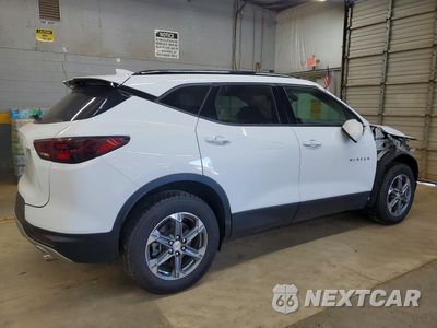 Trzecie zdjęcie samochodu z tyłu: 2023 CHEVROLET BLAZER 2LT VIN:3GNKBHR4XPS196661 - miniatura