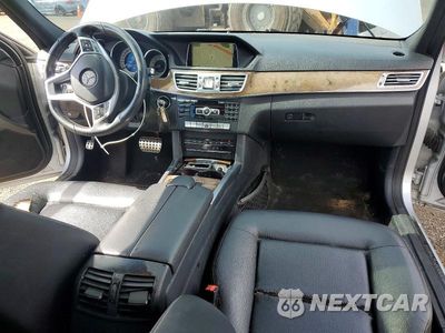 Zdjęcie 8 z 12 samochodu: 2014 MERCEDES-BENZ E 350 4MATIC VIN:WDDHF8JB4EB045766 - miniatura