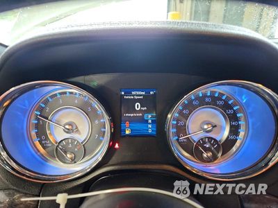 Zdjęcie 9 z 12 samochodu: 2013 CHRYSLER 300C VIN:2C3CCAET0DH650515 - miniatura