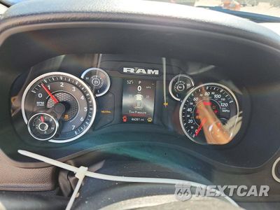 Zdjęcie 9 z 12 samochodu: 2023 RAM 1500 BIG HORN/LONE STAR VIN:1C6RRFFG2PN647959 - miniatura