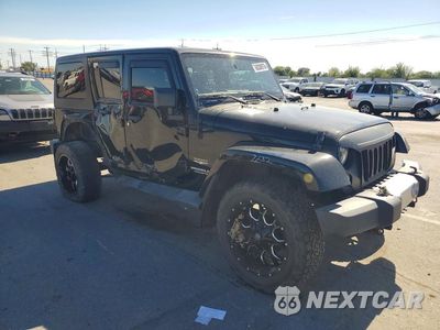 Czwarte zdjęcie samochodu z boku: 2013 JEEP WRANGLER UNLIMITED SAHARA VIN:1C4BJWEG2DL640665 - miniatura
