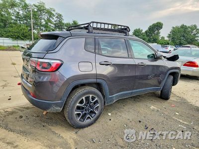 Trzecie zdjęcie samochodu z tyłu: 2019 JEEP COMPASS TRAILHAWK VIN:3C4NJDDB2KT739771 - miniatura