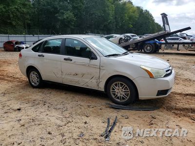 Czwarte zdjęcie samochodu z boku: 2011 FORD FOCUS SE VIN:1FAHP3FN1BW159117 - miniatura