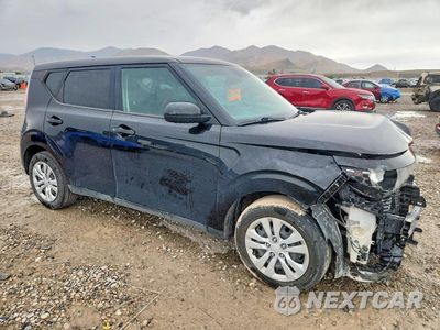 Czwarte zdjęcie samochodu z boku: 2023 KIA SOUL LX VIN:KNDJ23AU5P7839600 - miniatura