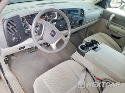 Zdjęcie 8 z 12 samochodu: 2008 GMC SIERRA K2500 HEAVY DUTY VIN:1GTHK29K58E122235 - miniatura