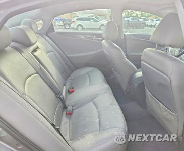 Zdjęcie 10 z 13 samochodu: 2013 HYUNDAI SONATA LIMITED VIN:5NPEC4AC9DH547175 - miniatura
