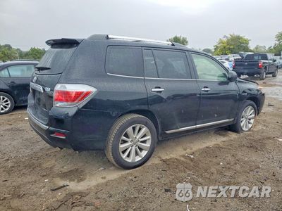 Trzecie zdjęcie samochodu z tyłu: 2013 TOYOTA HIGHLANDER HYBRID LIMITED VIN:JTEDC3EHXD2018195 - miniatura