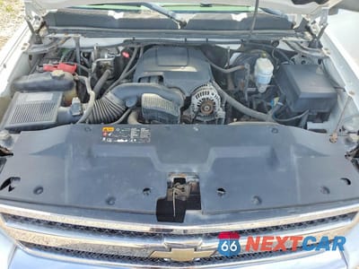 Zdjęcie 11 z 12 samochodu: 2011 CHEVROLET SILVERADO K1500 LS VIN:1GCRKREA2BZ446172 - miniatura