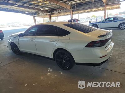 Trzecie zdjęcie samochodu z tyłu: 2026 HONDA ACCORD HYBRID SPORT-L VIN:1HGCY2F72TA035029 - miniatura