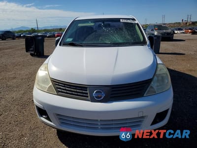 Piąte zdjęcie samochodu w środku: 2009 NISSAN VERSA 1.6 BASE VIN:3N1CC11E49L451178 - miniatura