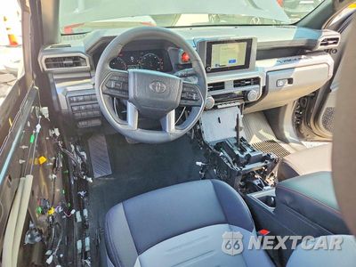Zdjęcie 8 z 13 samochodu: 2025 TOYOTA TACOMA TRD OFF-ROAD VIN:3TMLB5JN7SM200145 - miniatura