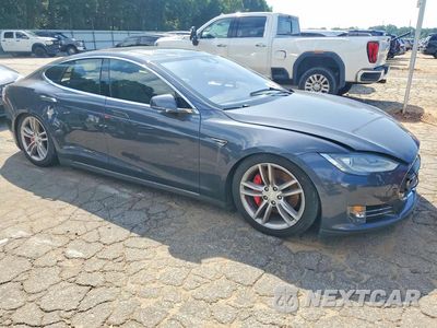 Czwarte zdjęcie samochodu z boku: 2016 TESLA MODEL S VIN:5YJSA1E47GF115858 - miniatura