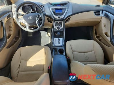 Zdjęcie 8 z 12 samochodu: 2012 HYUNDAI ELANTRA GLS VIN:KMHDH4AE2CU323504 - miniatura