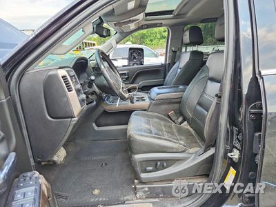 Zdjęcie 7 z 13 samochodu: 2019 GMC SIERRA K3500 DENALI VIN:1GT42WEY2KF235271 - miniatura