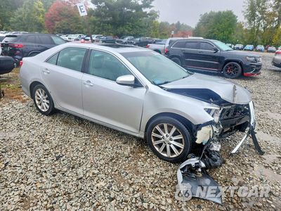 Czwarte zdjęcie samochodu z boku: 2012 TOYOTA CAMRY XLE VIN:4T4BF1FK4CR229690 - miniatura