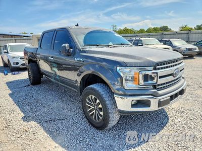 Czwarte zdjęcie samochodu z boku: 2019 FORD F150 SUPERCREW VIN:1FTEW1C46KKE49943 - miniatura