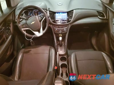 Zdjęcie 8 z 13 samochodu: 2020 CHEVROLET TRAX 1LT VIN:3GNCJPSB3LL249697 - miniatura