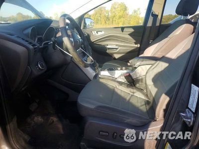 Zdjęcie 7 z 13 samochodu: 2016 FORD ESCAPE SE VIN:1FMCU9GX5GUB85587 - miniatura