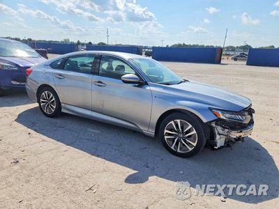 Czwarte zdjęcie samochodu z boku: 2018 HONDA ACCORD HYBRID VIN:1HGCV3F15JA013601 - miniatura