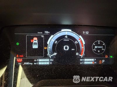 Zdjęcie 9 z 12 samochodu: 2026 TOYOTA TUNDRA 1794 EDITION VIN:5TFMA5DB8TX357445 - miniatura