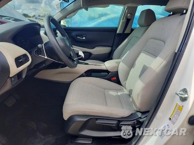 Zdjęcie 7 z 13 samochodu: 2024 HONDA HR-V LX VIN:3CZRZ1H35RM758468 - miniatura