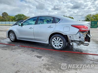 Drugie zdjęcie samochodu z przodu: 2015 NISSAN ALTIMA 2.5 S VIN:1N4AL3AP1FN885299 - miniatura