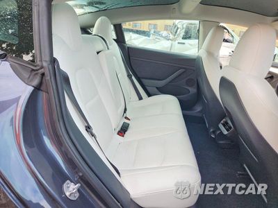 Zdjęcie 10 z 13 samochodu: 2023 TESLA MODEL 3 VIN:5YJ3E1EC7PF668865 - miniatura