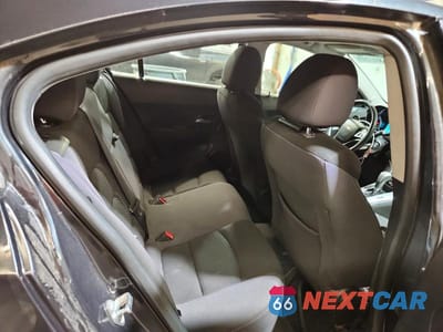 Zdjęcie 10 z 12 samochodu: 2015 CHEVROLET CRUZE LT VIN:1G1PC5SB6F7208216 - miniatura