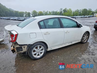 Trzecie zdjęcie samochodu z tyłu: 2010 NISSAN SENTRA 2.0 VIN:3N1AB6AP2AL701420 - miniatura