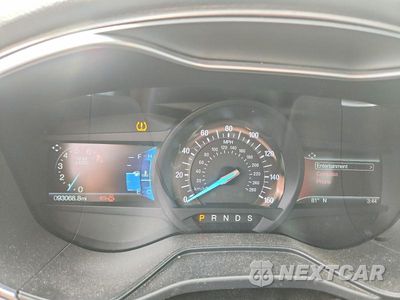 Zdjęcie 9 z 12 samochodu: 2019 FORD FUSION SE VIN:3FA6P0T96KR232062 - miniatura