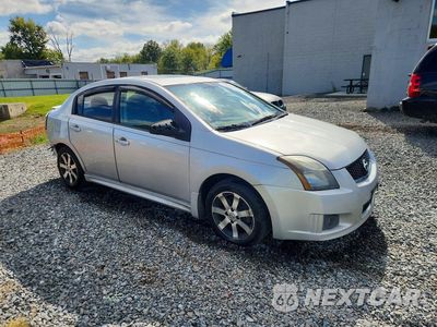 Czwarte zdjęcie samochodu z boku: 2012 NISSAN SENTRA 2.0 VIN:3N1AB6AP5CL635836 - miniatura