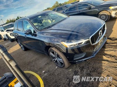 Czwarte zdjęcie samochodu z boku: 2019 VOLVO XC60 T6 MOMENTUM VIN:LYVA22RK2KB215657 - miniatura