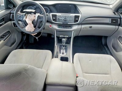 Zdjęcie 8 z 12 samochodu: 2015 HONDA ACCORD EX VIN:1HGCR2F70FA243556 - miniatura