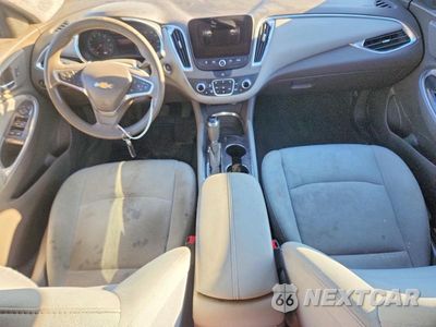 Zdjęcie 8 z 12 samochodu: 2019 CHEVROLET MALIBU LT VIN:1G1ZD5STXKF138878 - miniatura
