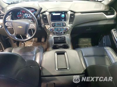 Zdjęcie 8 z 13 samochodu: 2019 CHEVROLET SUBURBAN K1500 LT VIN:1GNSKHKC3KR405462 - miniatura