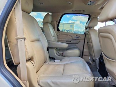 Zdjęcie 11 z 13 samochodu: 2011 CADILLAC ESCALADE VIN:1GYS4AEFXBR329913 - miniatura