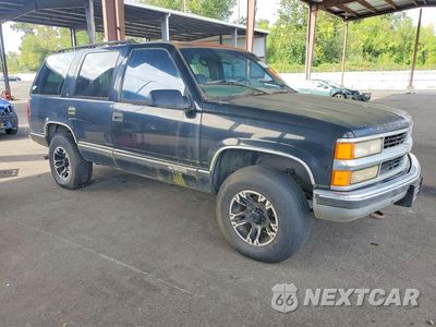 Czwarte zdjęcie samochodu z boku: 1997 CHEVROLET TAHOE K1500 VIN:1GNEK13RXVJ390081 - miniatura