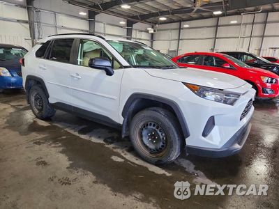 Czwarte zdjęcie samochodu z boku: 2019 TOYOTA RAV4 LE VIN:JTMF1RFV1KD502199 - miniatura