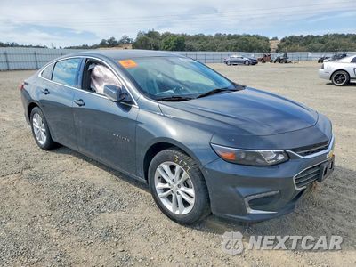 Czwarte zdjęcie samochodu z boku: 2018 CHEVROLET MALIBU LT VIN:1G1ZD5ST0JF257862 - miniatura