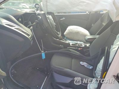 Zdjęcie 7 z 12 samochodu: 2013 FORD FOCUS SE VIN:1FADP3F29DL277750 - miniatura