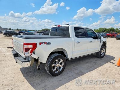 Trzecie zdjęcie samochodu z tyłu: 2021 FORD F150 SUPERCREW VIN:1FTFW1E54MFB08966 - miniatura