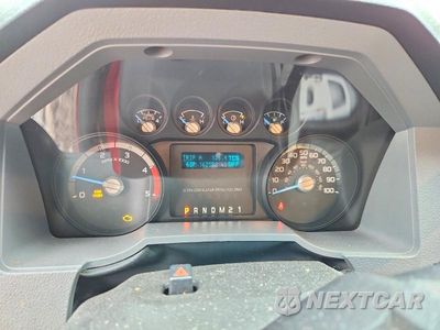 Zdjęcie 9 z 12 samochodu: 2012 FORD F450 VIN:1FDUF4HT2CEC34701 - miniatura