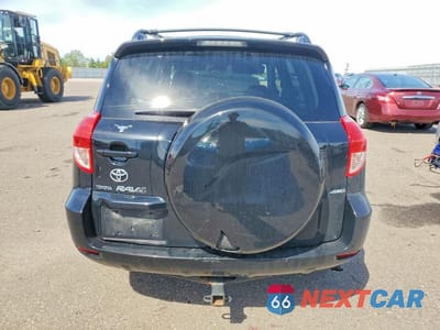 Zdjęcie 6 z 13 samochodu: 2007 TOYOTA RAV4 LIMITED VIN:JTMBD31V376029704 - miniatura