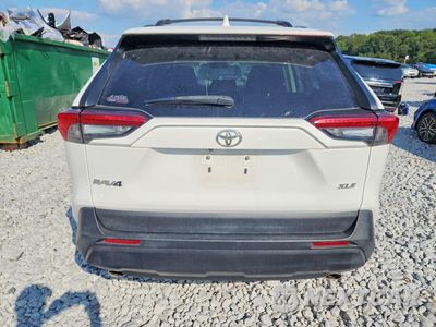 Zdjęcie 6 z 13 samochodu: 2020 TOYOTA RAV4 XLE VIN:2T3W1RFVXLC055832 - miniatura