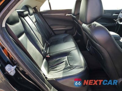 Zdjęcie 10 z 13 samochodu: 2017 CHRYSLER 300 LIMITED VIN:2C3CCAAGXHH599653 - miniatura